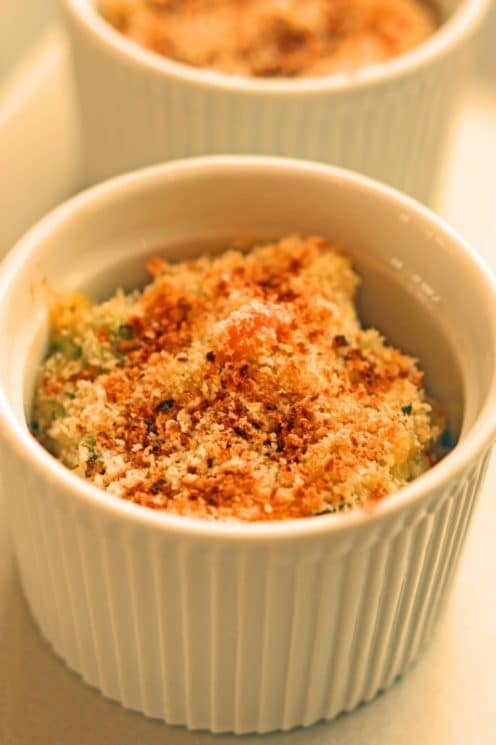 Roasted Vegetable Cheesy Quinoa Mac. Mac 'n Cheese you can feel good about!